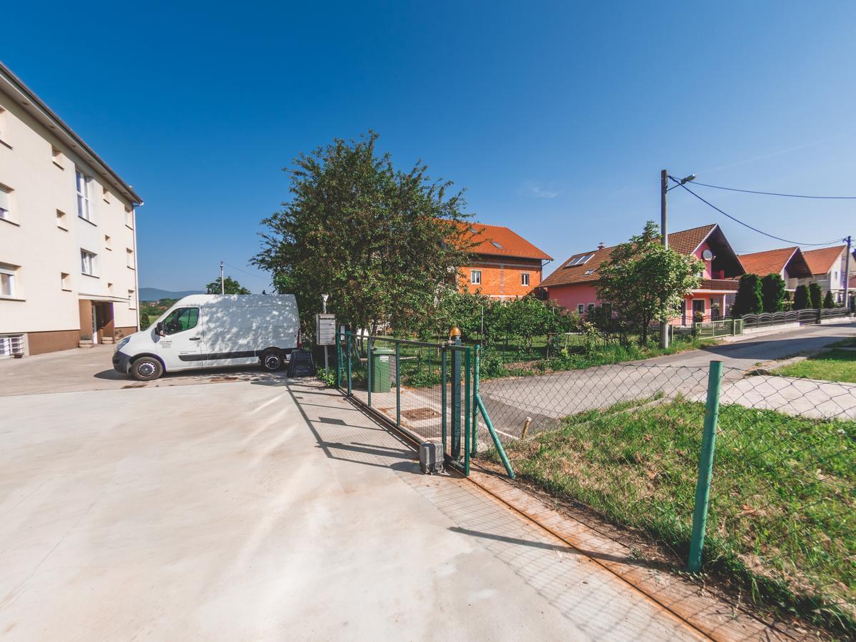 Apartment Daphnia Záhřeb Exteriér fotografie