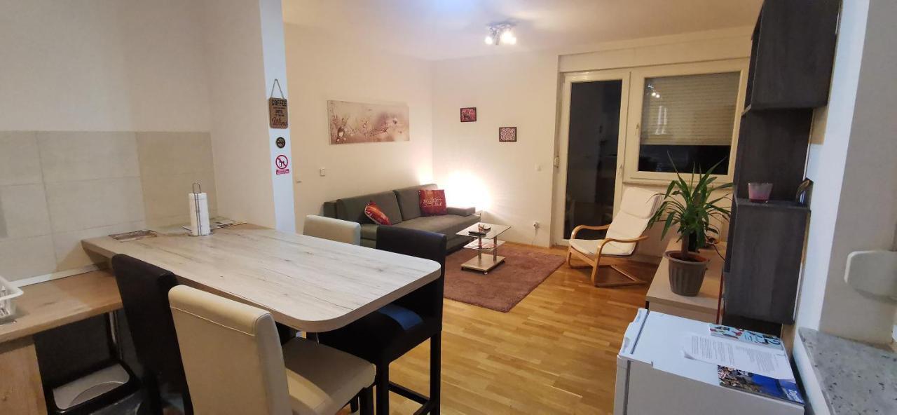 Apartment Daphnia Záhřeb Exteriér fotografie