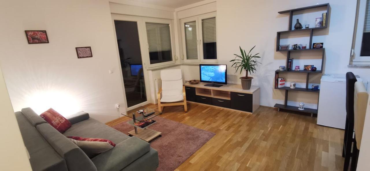 Apartment Daphnia Záhřeb Exteriér fotografie